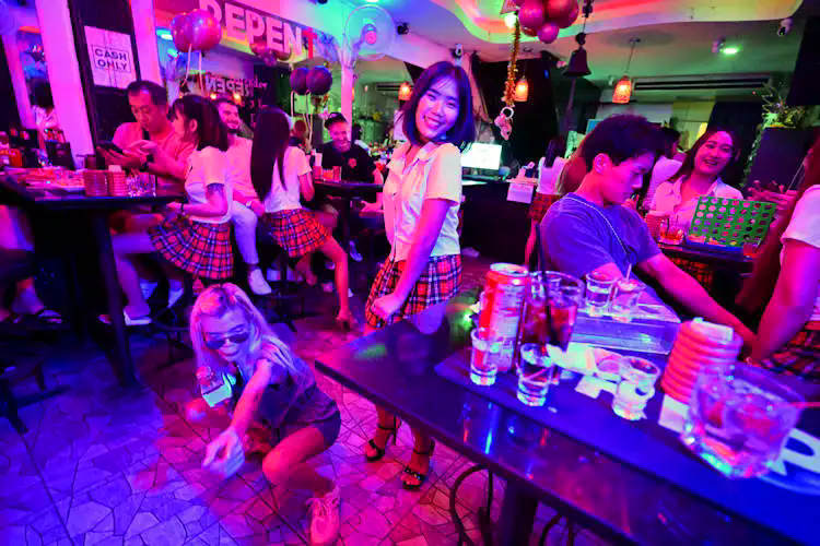 Video: Mali shows off her dancing moves to Koy