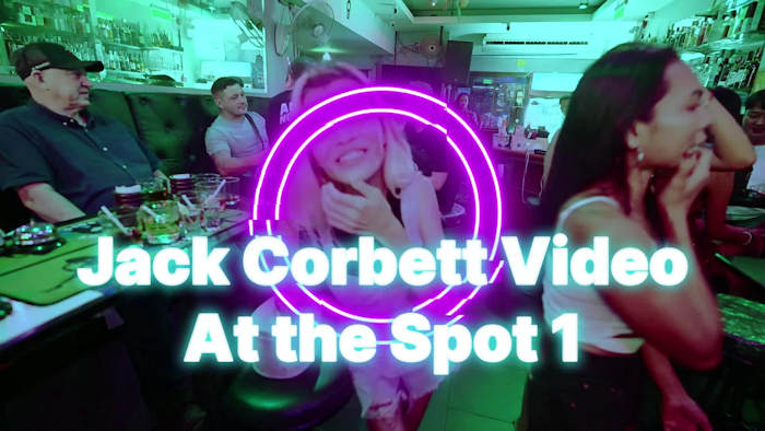 This video shows how much difference a good DJ makes